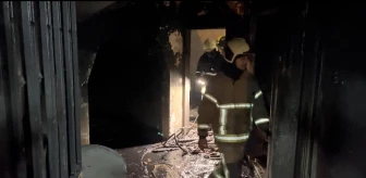 Bursa'da 2 Katlı Evde Yangın: 96 Yaşındaki Kadının Cesedi Çıktı