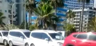 Alanya'da 11 araçlı zincirleme trafik kazası