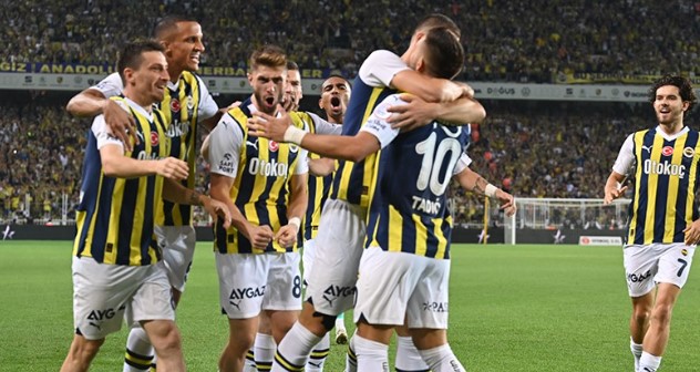 Fenerbahçe'nin yeni teknik direktörü kim? Jose Mourinho imzayı attı mı?
