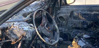 İzmit'te park halindeki otomobilde yangın çıktı