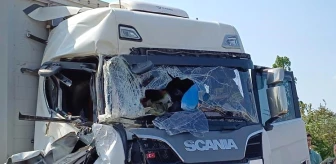 Anadolu Otoyolu'nda Tanker ile Tır Çarpıştı: 5 Yaralı