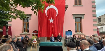 Trabzonlu Ressam Abit Güner Son Yolculuğuna Uğurlandı