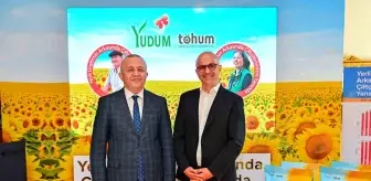 Yerli Ayçiçek Tohumu Türk Tarımına Sunuldu