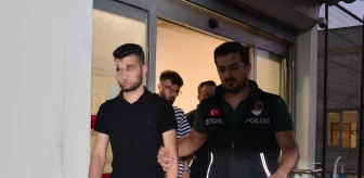 Bodrum FK'nin Süper Lig'e yükseldiği maçta meşale ve torpil atan 2 kişi gözaltına alındı