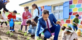 Öğretmenin Organik Tarım Alanıyla Öğrencilere Destek