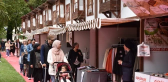 Givors Türk Kültür Festivali Ziyaretçilere Kapılarını Açtı