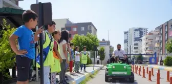 Mersin'de Öğrencilere Trafik Eğitimi Veriliyor