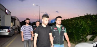 Sakaryaspor-Bodrum FK Maçında Meşale Dağıtan 2 Kişi Gözaltına Alındı