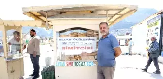 Bu simitçiden 4 taneden aşağı simit alan yandı