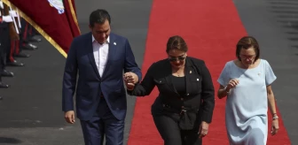 El Salvador Devlet Başkanı Bukele ikinci kez yemin etti