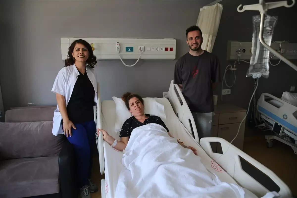 Hatay'da Deprem Sonrası İnşa Edilen Hastanede İlk Beyin Tümörü Ameliyatı Gerçekleştirildi