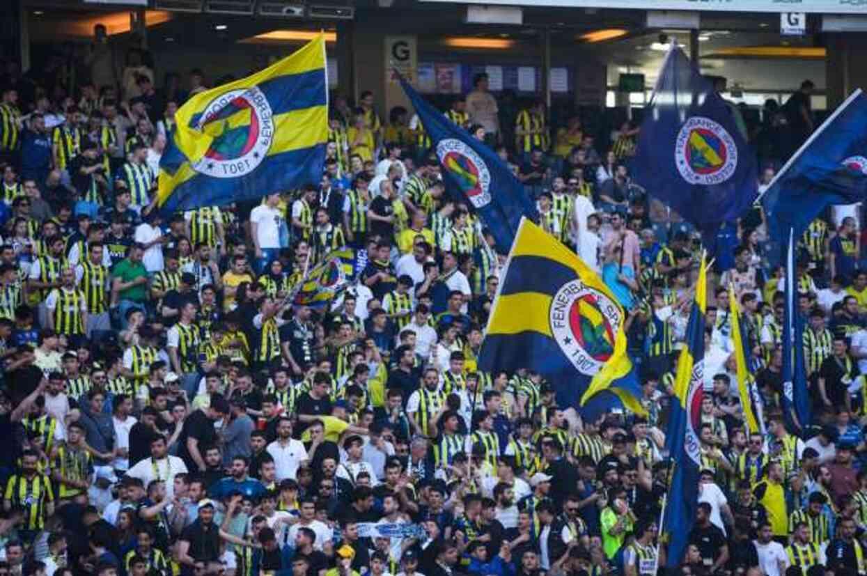 Kadıköy'de tarihi imza! Mourinho, resmen Fenerbahçe'de