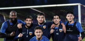 Kayserispor'da 10 genç futbolcu forma şansı buldu