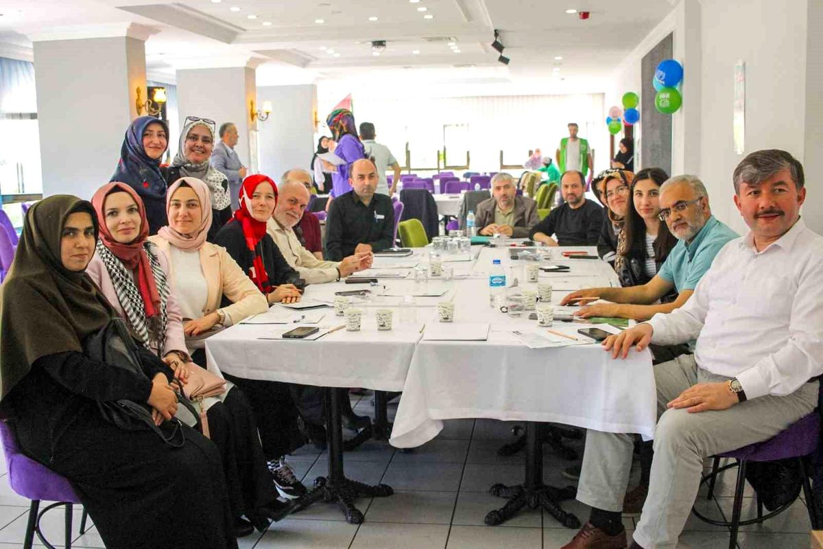 Samsun'da 'İyilikte Yarışan Sınıflar Projesi' Çalıştayı Gerçekleştirildi