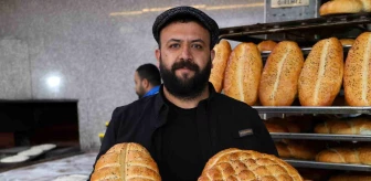 Adana'da 210 gram somun ve pide ekmeğin fiyatı 10 lira oldu