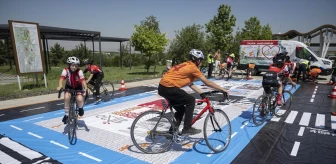 Ankara'da Dünya Bisiklet Günü Etkinliği Düzenlendi