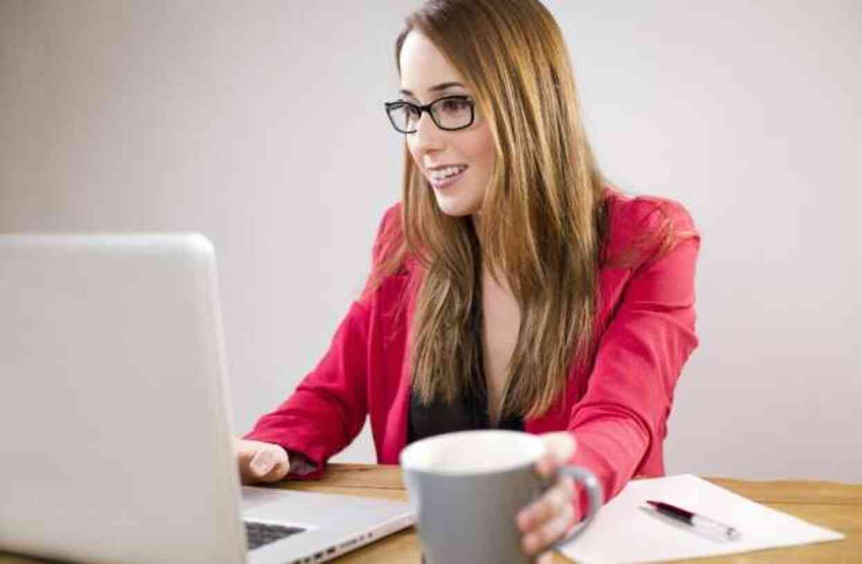 Çalışan anne desteği ne kadar, başvurusu nasıl yapılır? Çalışan anneye destek başvuru şartları nedir?