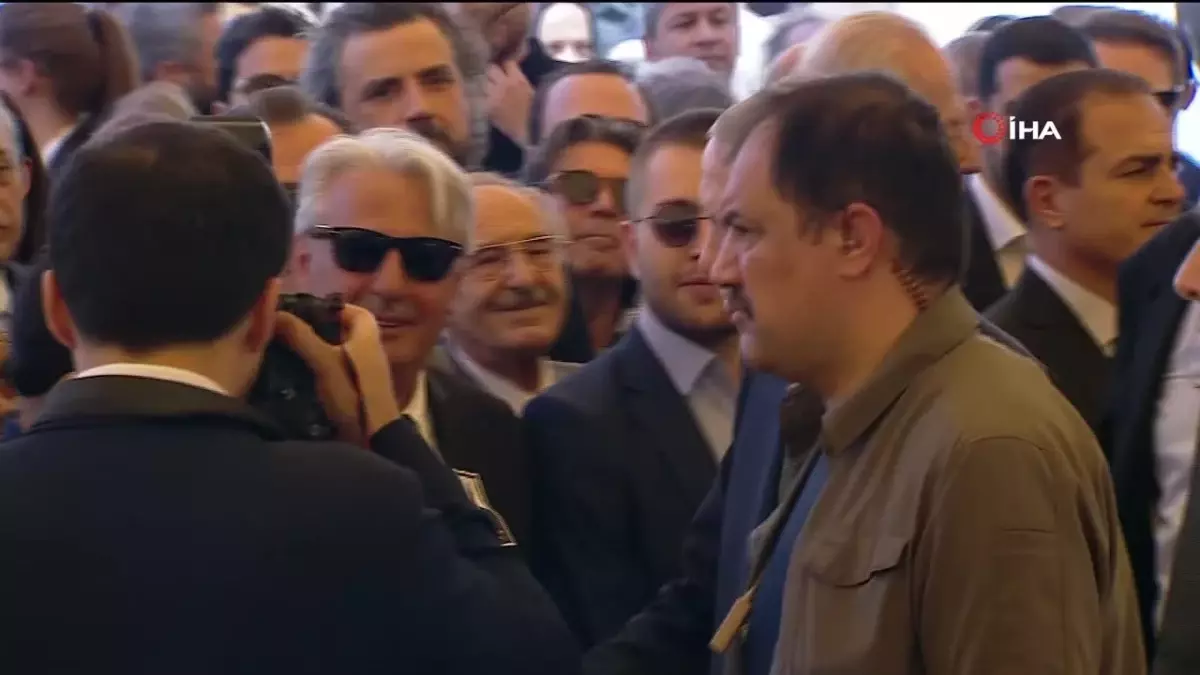 Cumhurbaşkanı Erdoğan, Özer Uçuran Çiller'in cenaze törenine katıldı