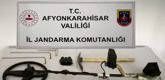 Afyonkarahisar'da define arayan şahıslar suçüstü yakalandı