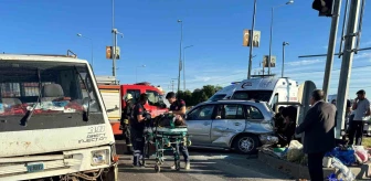 Diyarbakır'da otomobil ile pikap çarpıştı: 4 yaralı