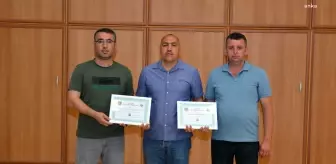 Edirne'de Buğday Hasadı Yapan Üreticiye 100 Litre Mazot Hediye Edildi