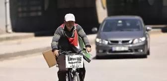 Öğretmen Bisikletle Protesto Yaptı