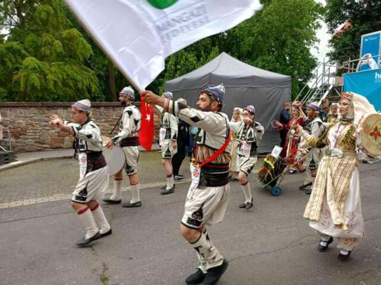 Osmangazi Belediye Başkanı Erkan Aydın'ın Almanya Ziyareti ve İş Birliği Görüşmeleri Osmangazi Belediye Başkanı Erkan Aydın'ın Almanya Ziyareti ve İş Birliği Görüşmeleri
