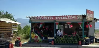 Elazığlı manav Filistin'e destek verdi