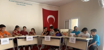 Aladağ'da Ortaokul Öğrencileri Arasında Bilgi Yarışması Düzenlendi