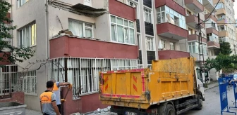 İstanbul'da korku dolu anlar: 4 katlı binanın balkonu çöktü