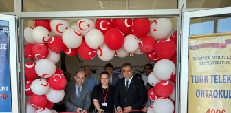 Sivas'ta 4006 TÜBİTAK Fuarı Açıldı
