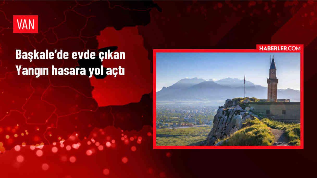 Van'ın Başkale ilçesinde ev yangını