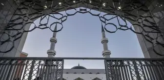 Bosna Hersek'ten Suudi Arabistan'a hac kafili yola çıktı