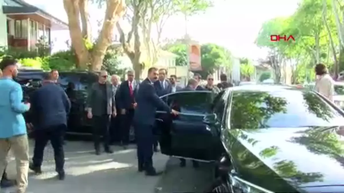 BBP Genel Başkanı Mustafa Destici, Tansu Çiller'e taziye ziyaretinde bulundu