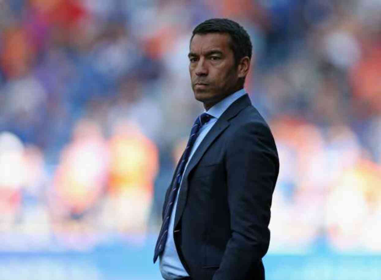 Giovanni van Bronckhorst kimdir, hangi takımları çalıştırdı? Beşiktaş yeni Teknik Direktörü Giovanni van Bronckhorst kimdir? Giovanni van Bronckhorst kimdir, hangi takımları çalıştırdı? Beşiktaş yeni Teknik Direktörü Giovanni van Bronckhorst kimdir?
