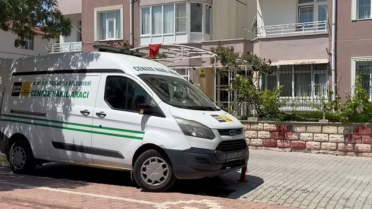 İkisi de hap içerek yaşamına son vermiş! Kız kardeşlerin 4 saat arayla ölümünde sır perdesi aralandı