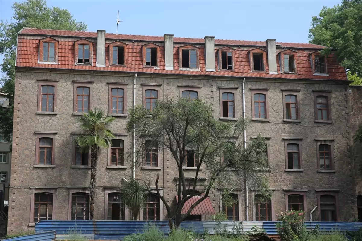İzmit'teki Fransız Okulu binası restore edilerek halka açılacak