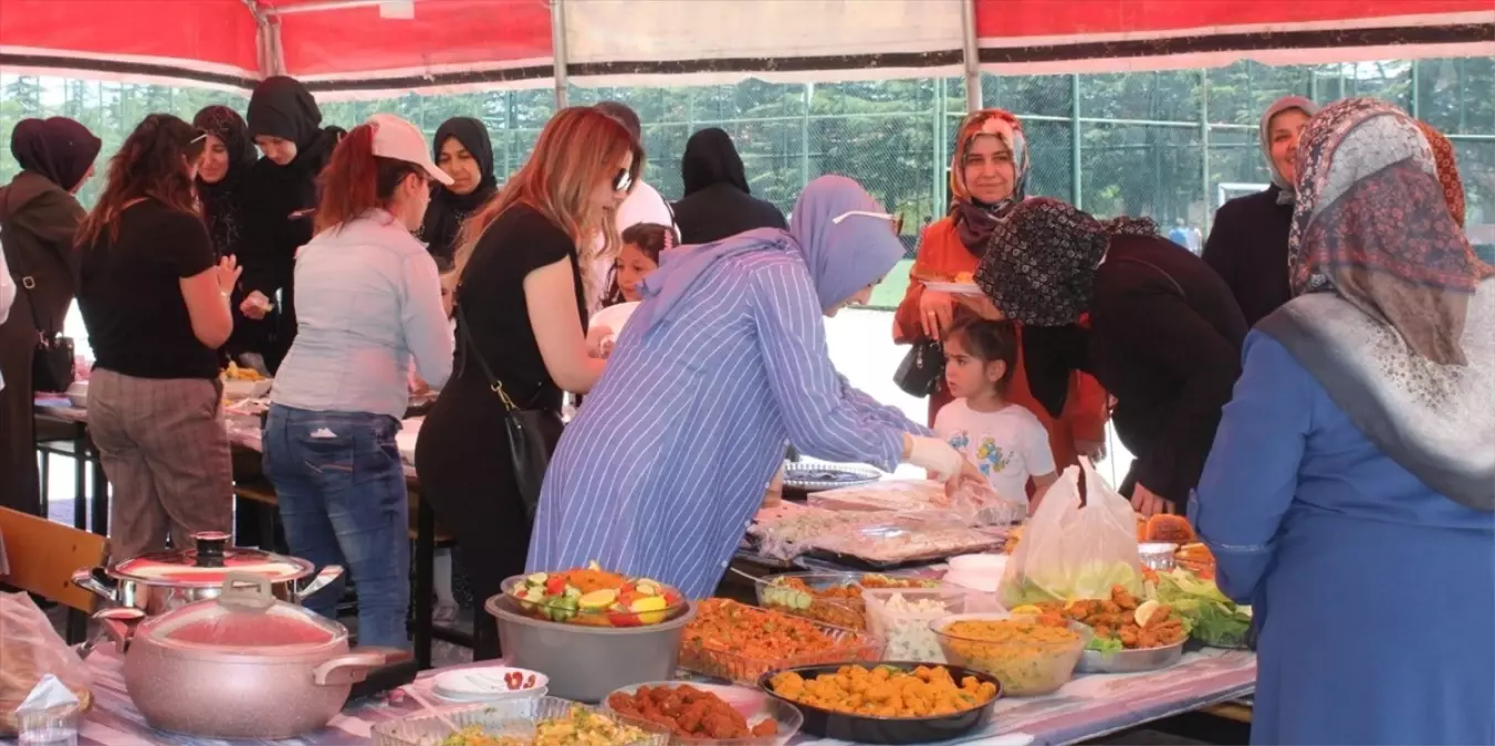 Konya Yunak'ta Okul Kermesi ve Sergi Açılışı