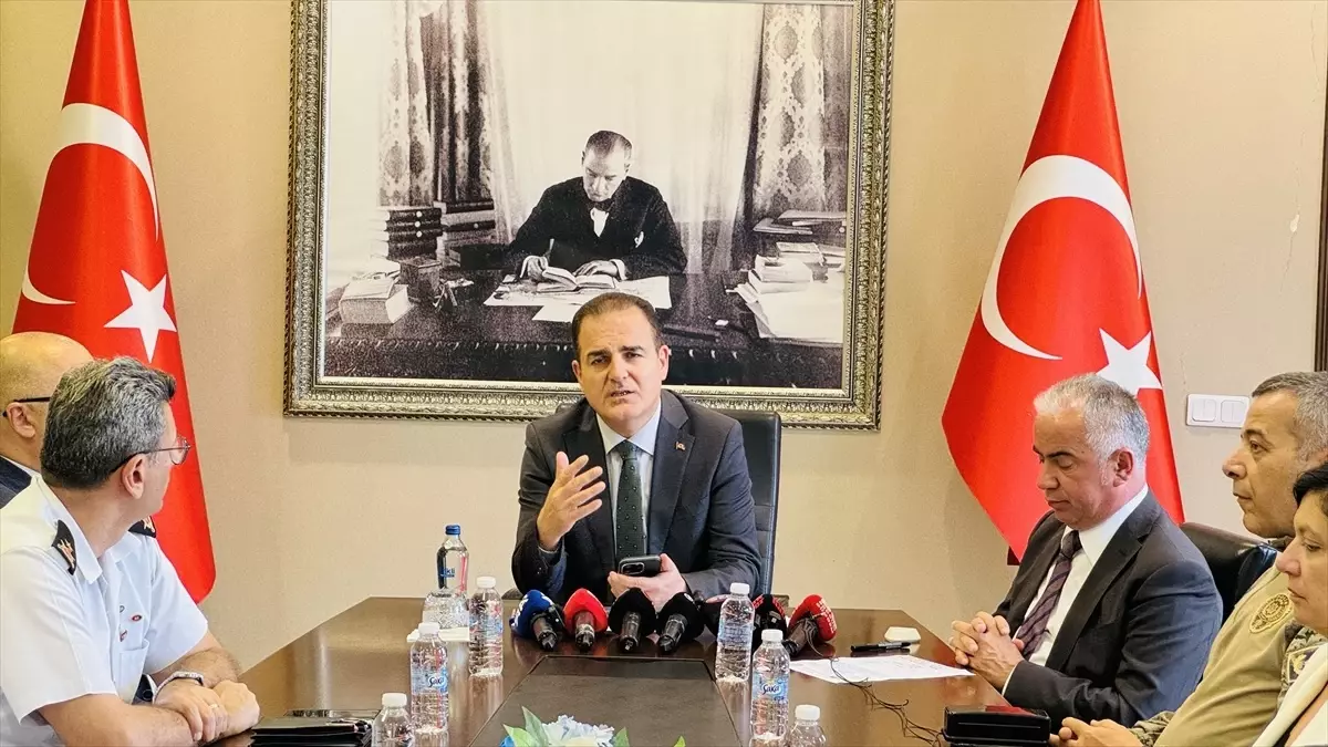 Muğla Valisi İdris Akbıyık: Turizm merkezlerinde inşaat kısıtlamaları titizlikle uygulanıyor