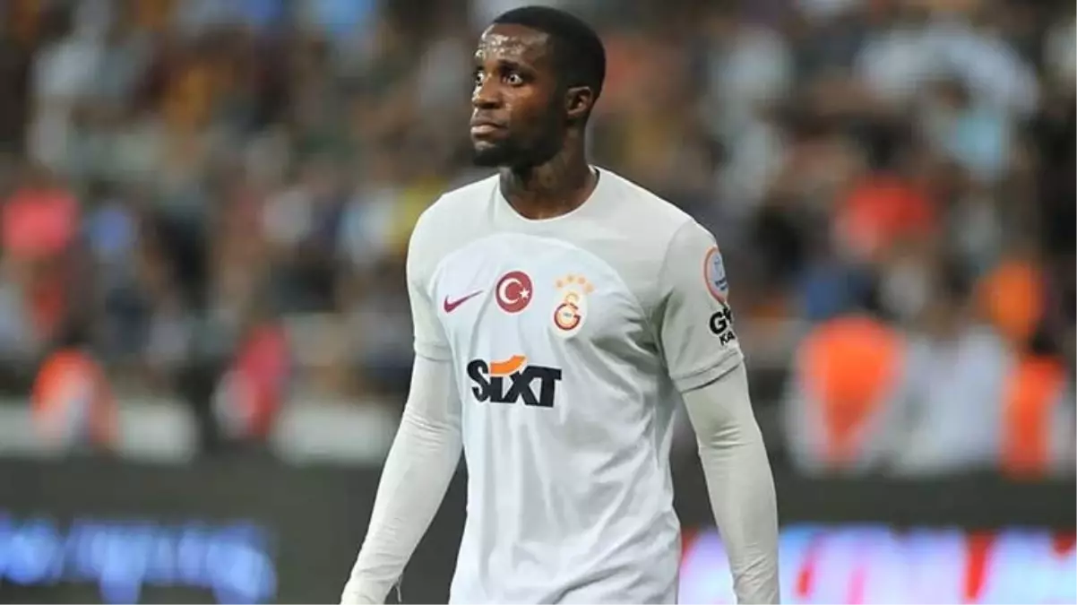 Galatasaray'da deprem! Zaha, takıma sırtını döndü