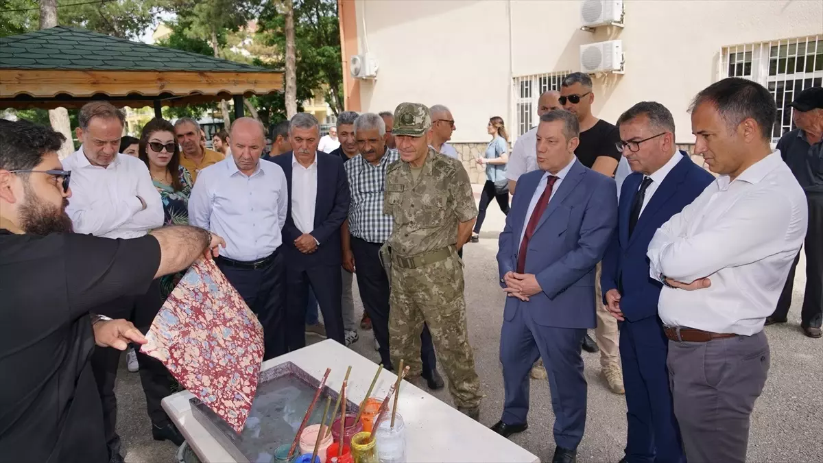Polatlı Halk Eğitimi Merkezi'nden Yıl Sonu Sergisi