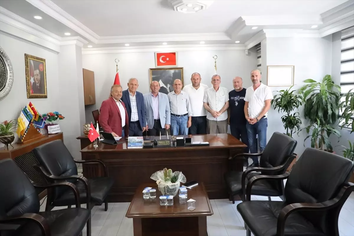 SAÜ'de Gençlik ve Gönüllülük Dersi Devam Ediyor