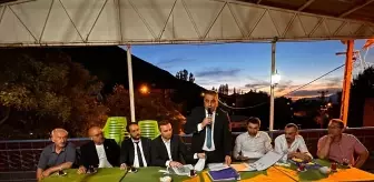 Sivas'ın Akıncılar ilçesinde Belediye Başkanı Murat Sevinç, vatandaşlarla bir araya geldi