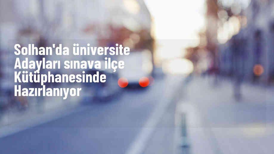 Solhan ilçesinde adaylar kütüphanede çalışıyor