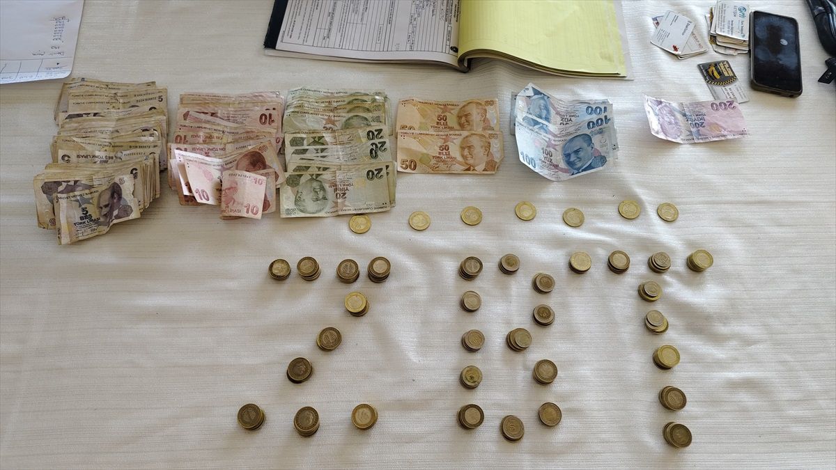 Sungurlu'da dilenciden 1800 lira çıktı
