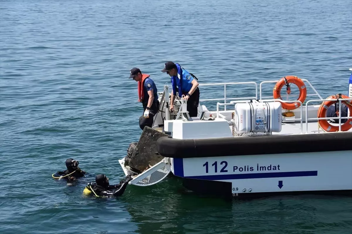 Tekirdağ'da Deniz Temizliği Etkinliğiyle Çevre Farkındalığı Oluşturuldu