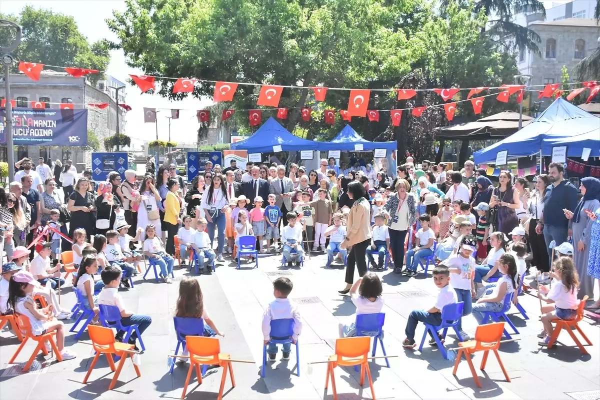 Trabzon'da Anaokulu Öğrencilerine Kodlama Eğitimi Verildi