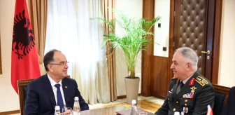 Arnavutluk Cumhurbaşkanı Bajram Begaj, Genelkurmay Başkanı Orgeneral Metin Gürak'ı kabul etti