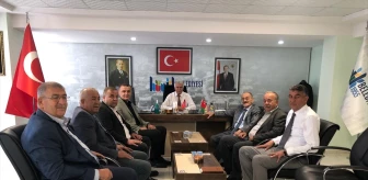 Beyşehir Belediye Başkanı Adil Bayındır, Hüyük Belediye Başkanı Sadık Sefer'i ziyaret etti