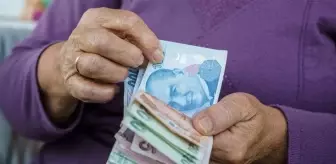 CHP'li Kayıhan Pala: PTT emeklilere neden promosyon ödemesi yapmıyor?